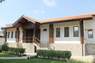 Дома для отпуска Guest House Krasimir Bryagovo Дом с 4 спальнями-2